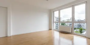 U102