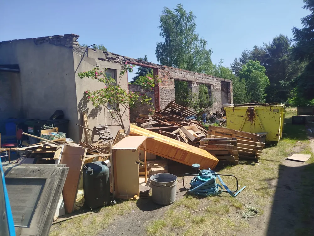 Wynoszenie gabarytu z piętra bez windy - Wywóz pieca i kotła w Łodzi