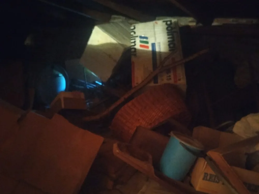 Owijanie mebla kocem i folią przed transportem - Łódź