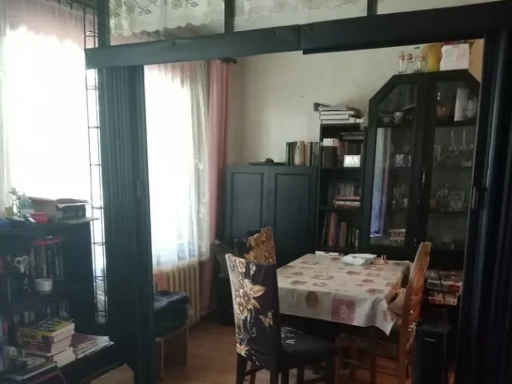 Uprzątnięte miejsce po zabraniu rzeczy - Wywóz łóżka w Łodzi